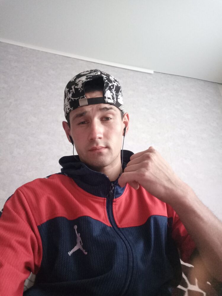  46284386  , 28 ,    