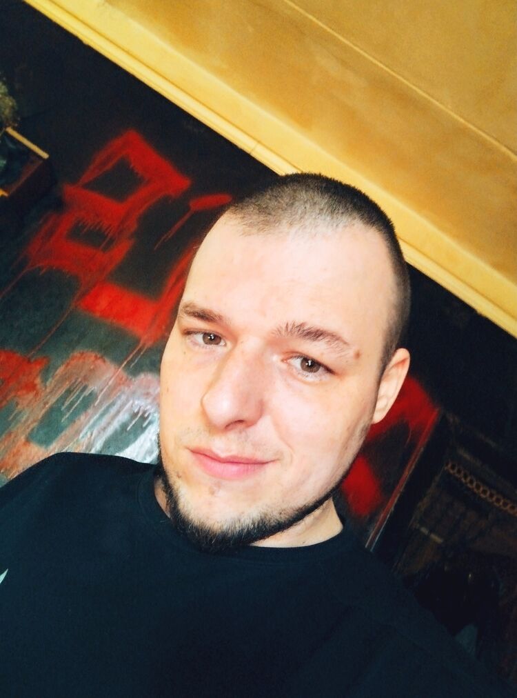  43363686  Artyom, 31 ,    
