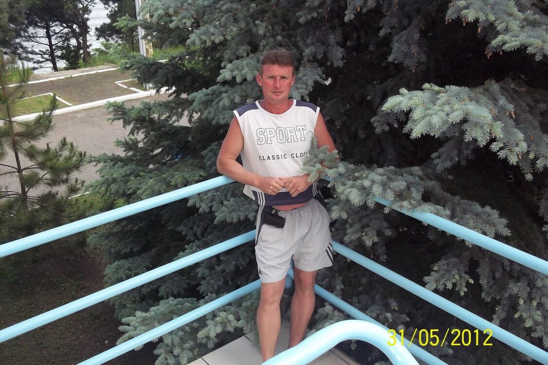  ,   Stas, 52 ,   ,   , c 