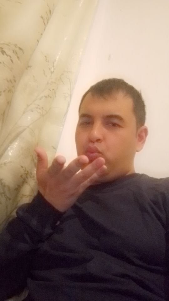  42676346  Ikromjon, 36 ,    