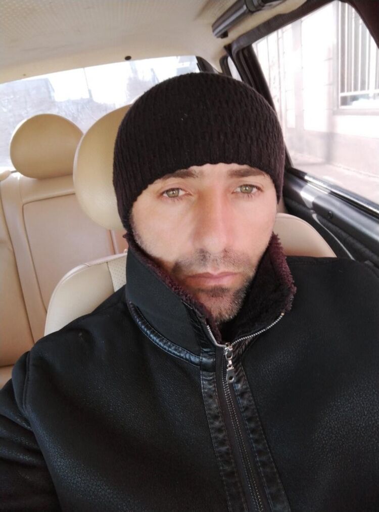  52744466  JONI, 42 ,    