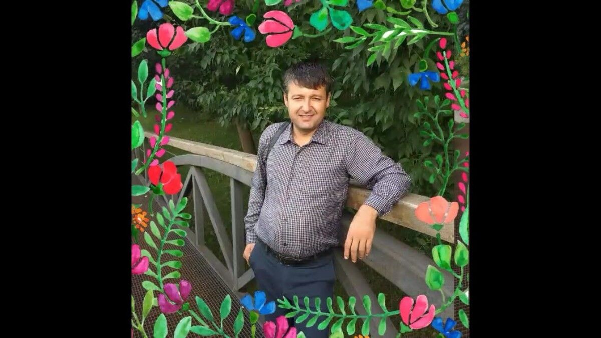  19491336  Siroj, 42 ,    -