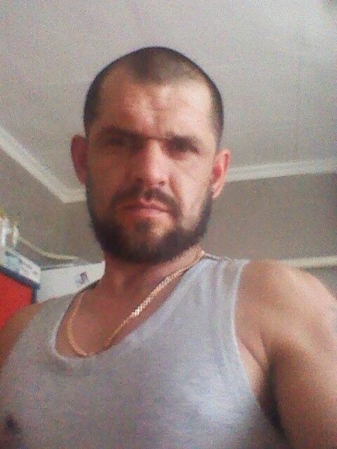  9589756  , 41 ,    