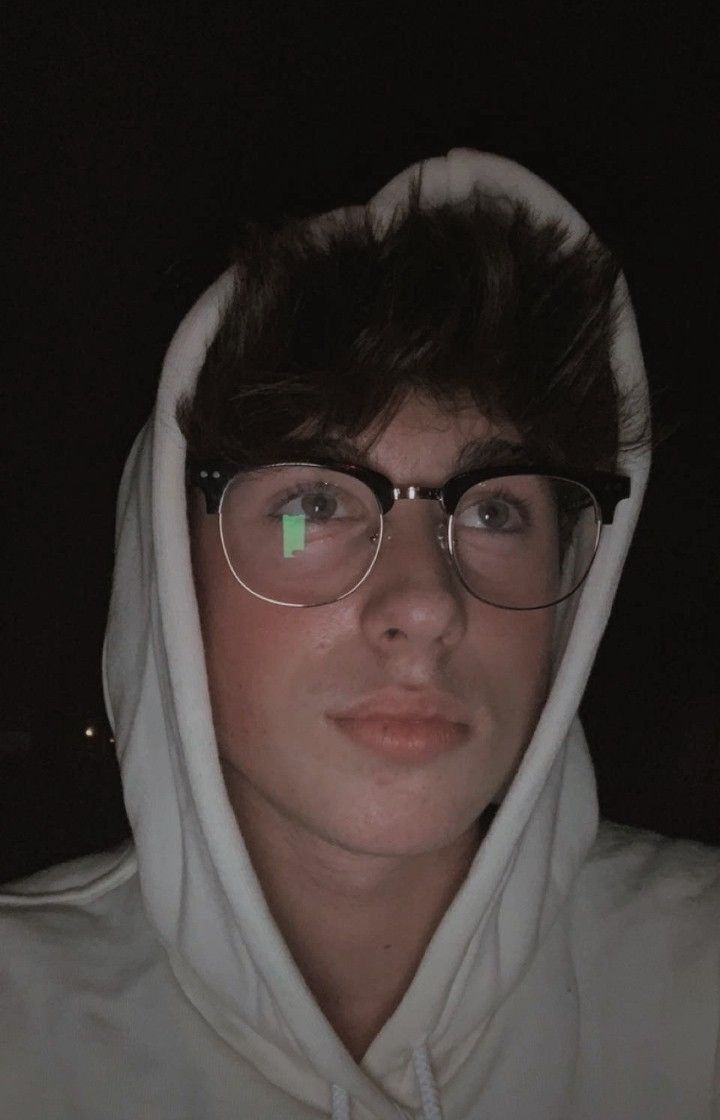 ���������� ������, ���� ����� Alek George, 22 ����, ������������ ��� ������, ����� � ���������