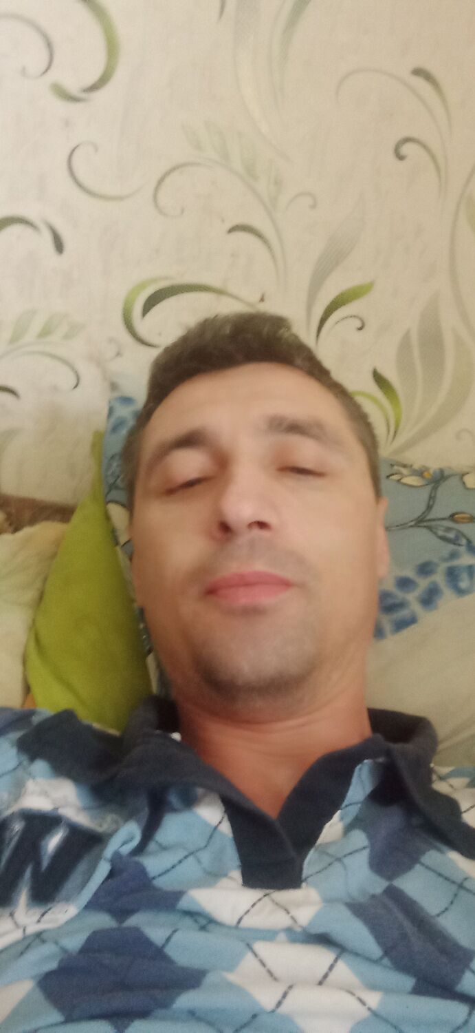  44379826  MiHENEA, 40 ,    