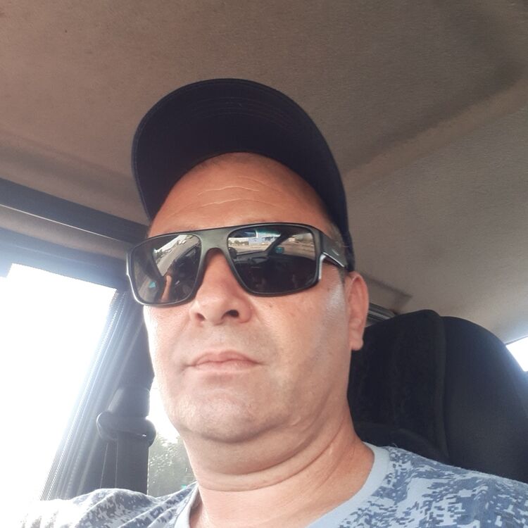  40504226  , 44 ,    