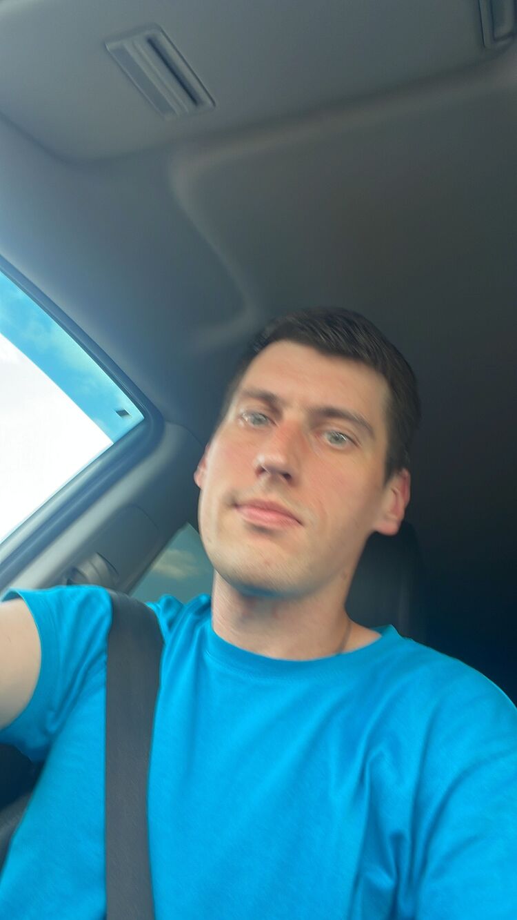  52902826  , 33 ,    