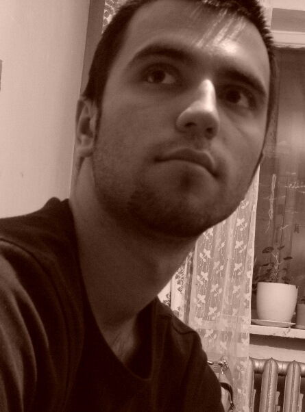  35677776  Andrew, 36 ,    