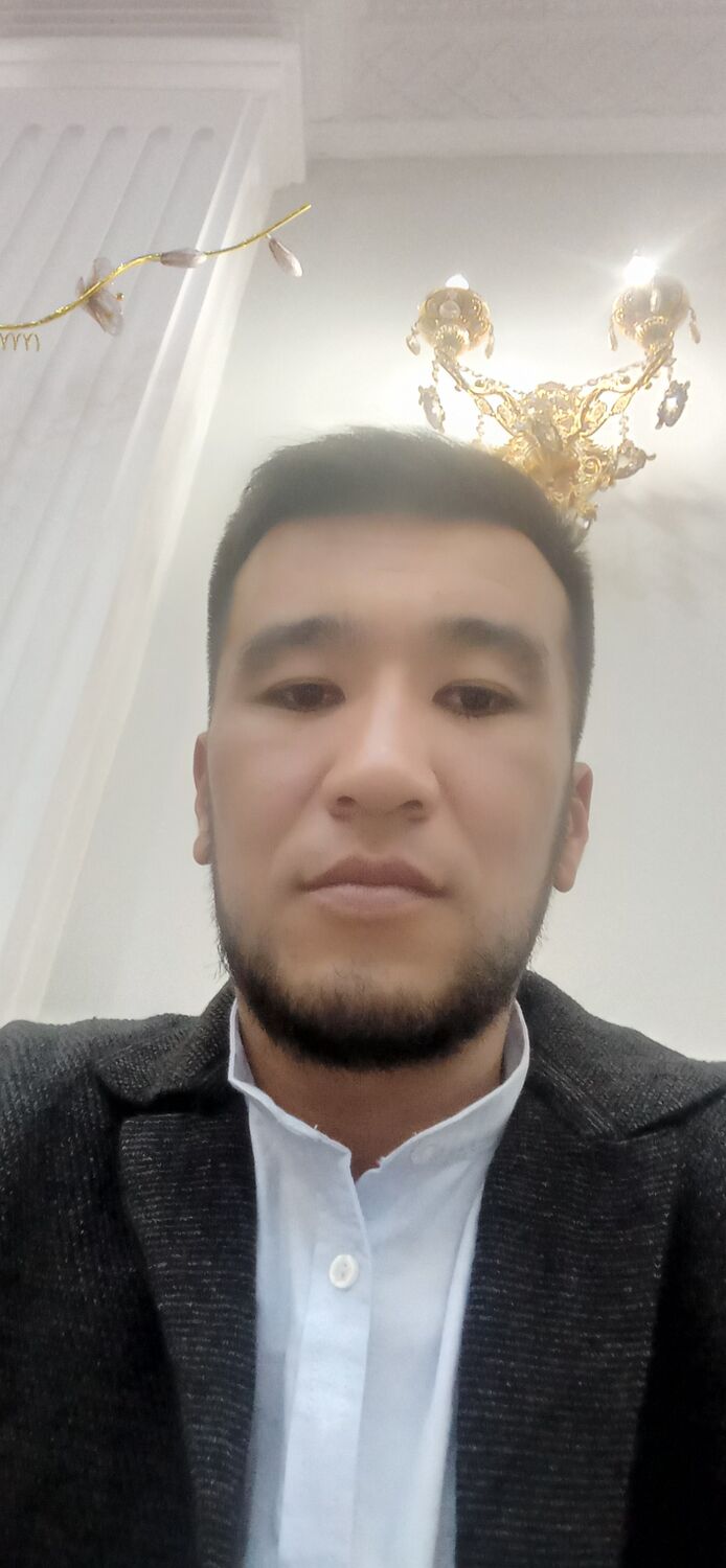 38135376  Joni, 31 ,    