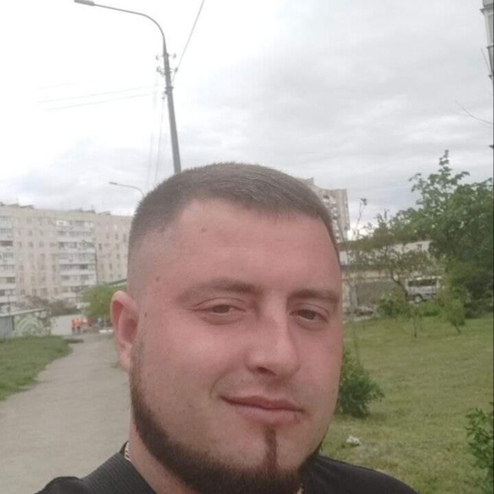  ,   Alex, 33 ,   ,   