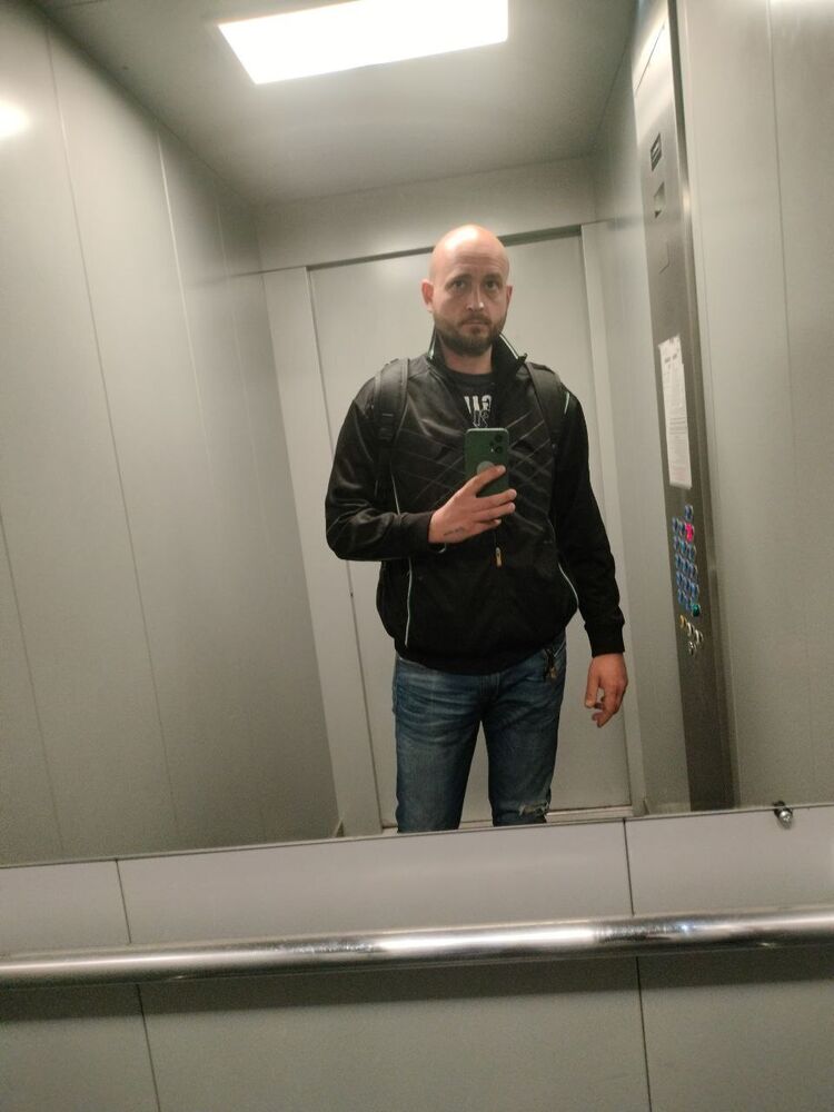  54166426  , 38 ,    Utopia