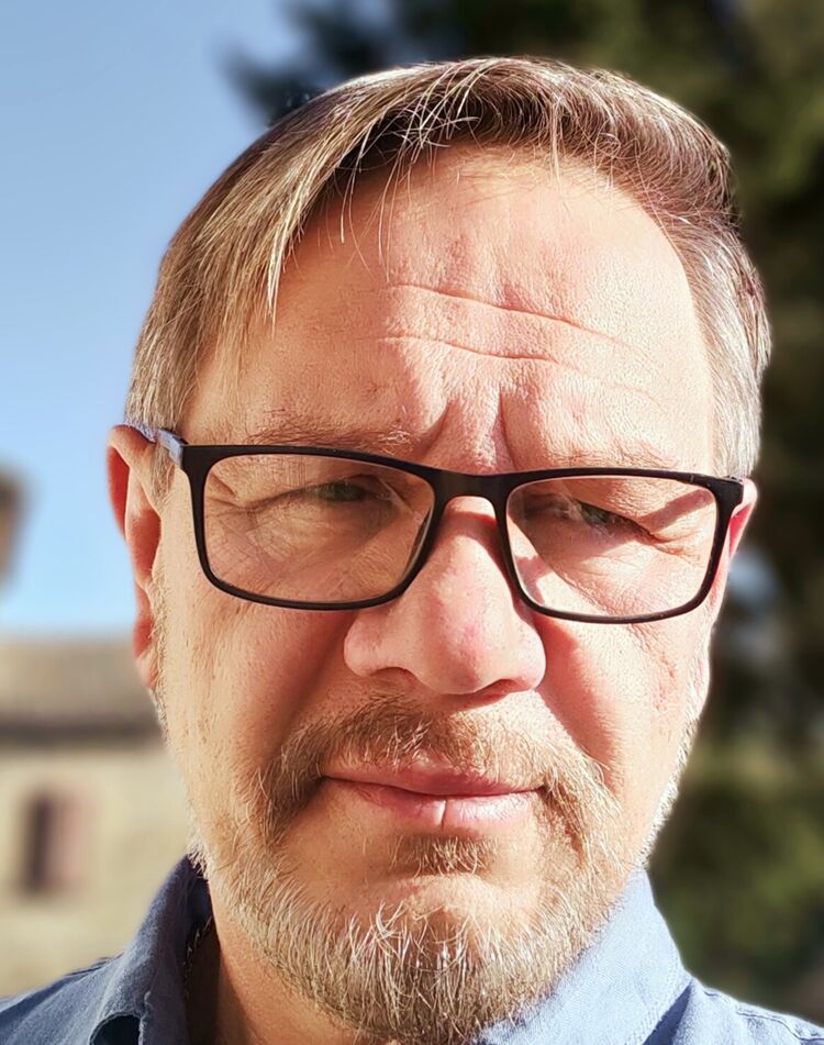 ���� 56053276 ������� Oleg, 52 ����, ���� ���������� � Empoli