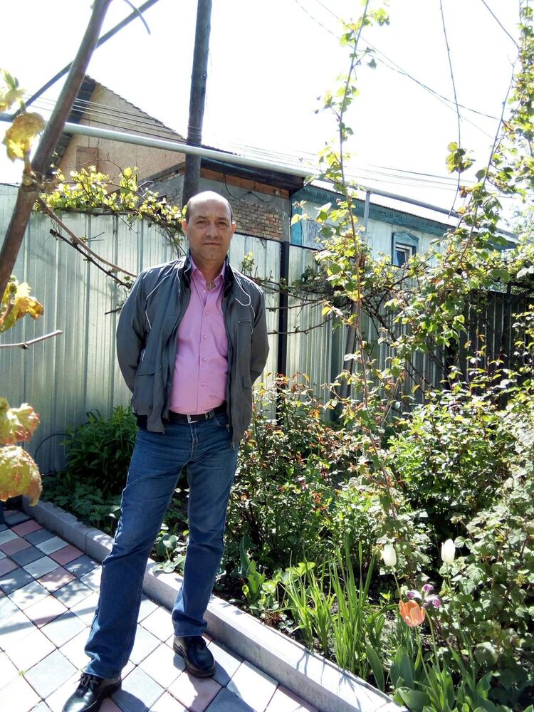  49626216  Aleksandr, 59 ,    