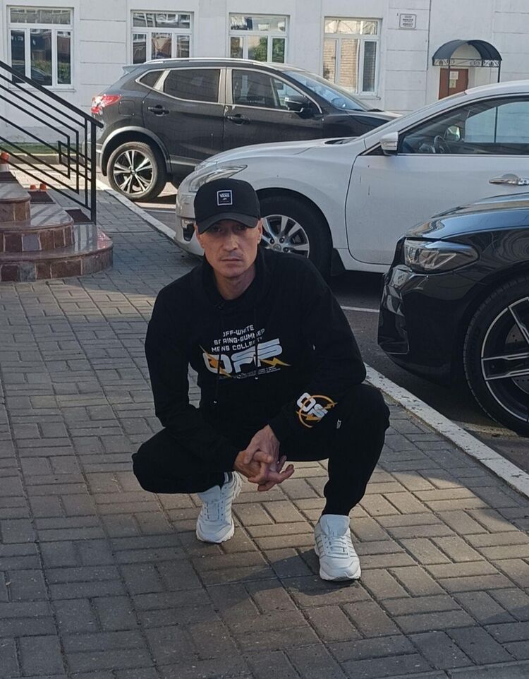  43184356   , 48 ,    