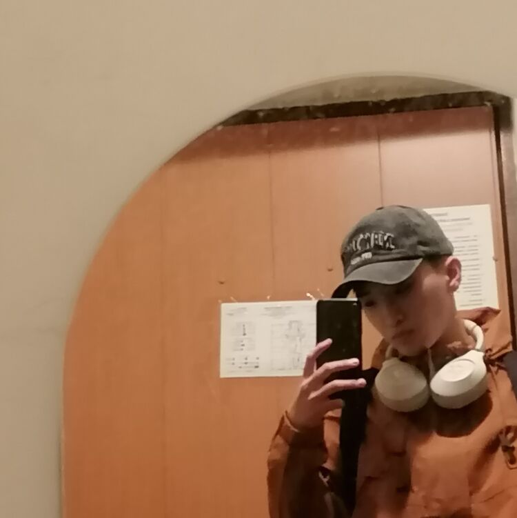  52899916  Oika, 21 ,    -