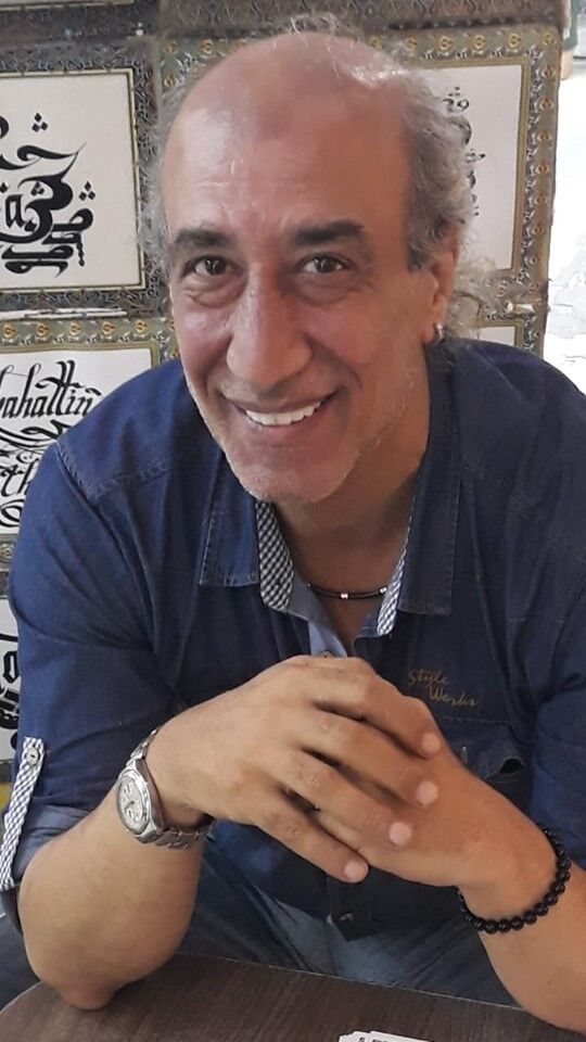  17952476  Adnan, 63 ,    
