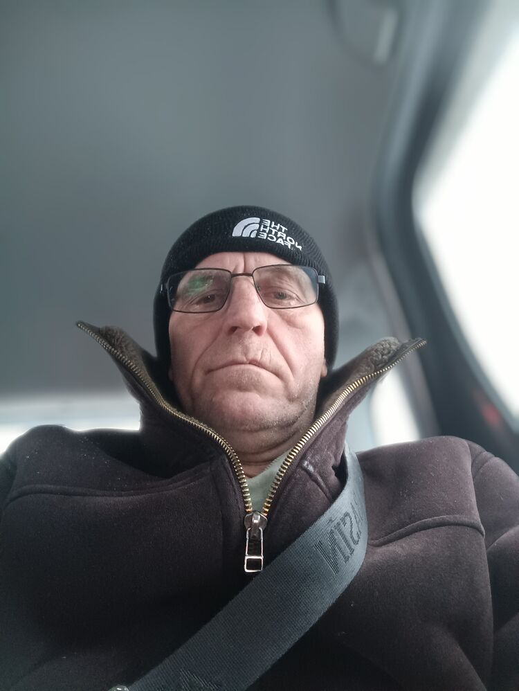  44048826  , 56 ,    