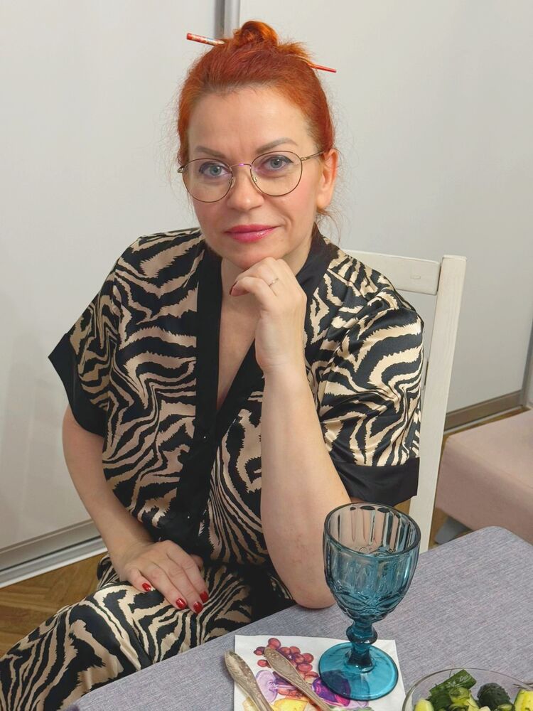  53992346  , 52 ,    -