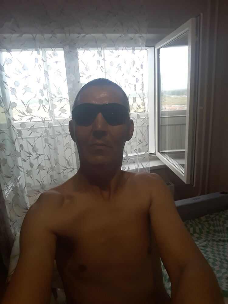  45044376  , 42 ,    