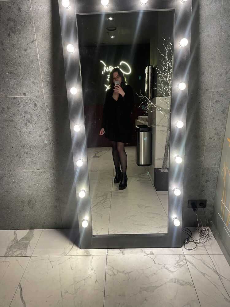  44047116  , 26 ,    -