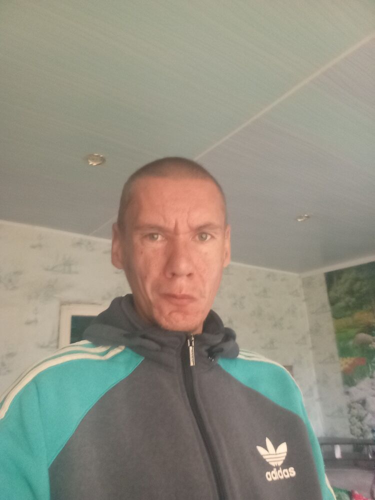  53714066  Artem, 34 ,    