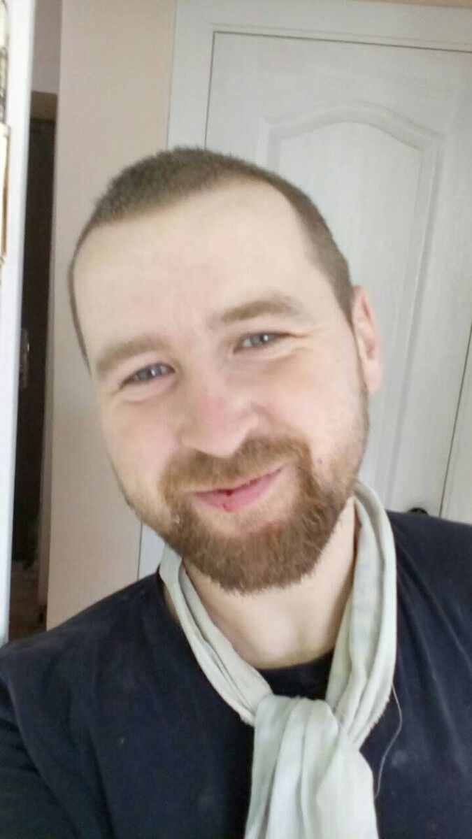  13250976  i, 39 ,    Jaroslaw
