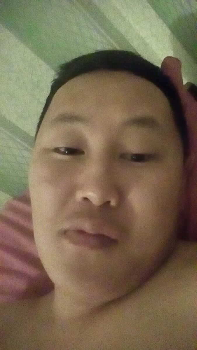  ,   Boris, 32 ,   