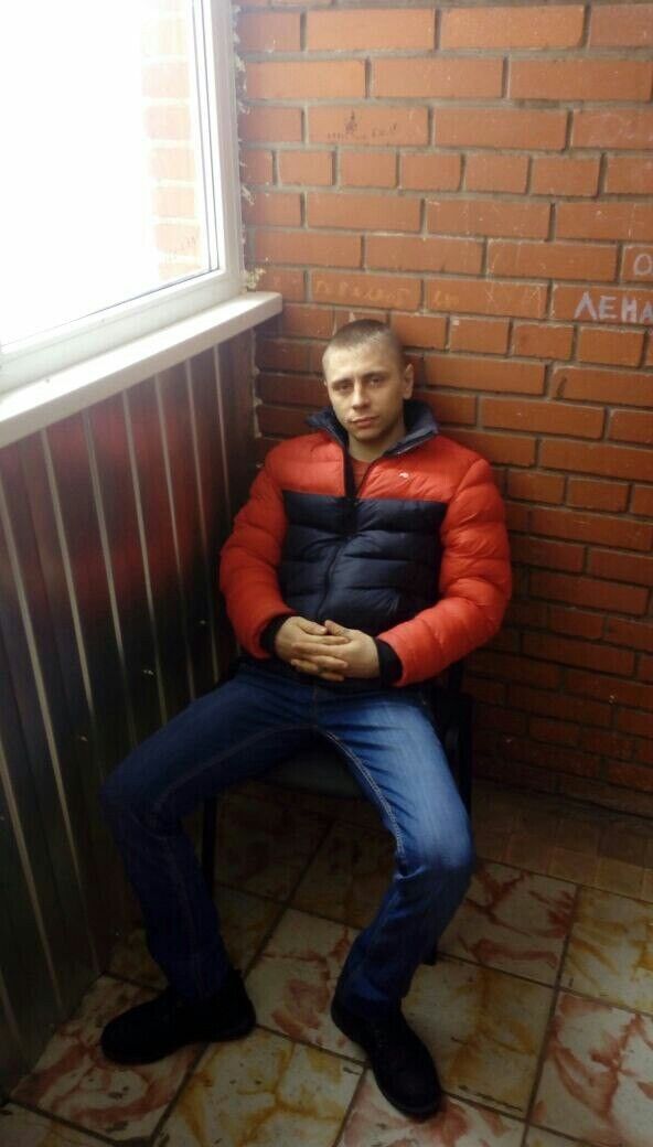  12023656  , 33 ,    -