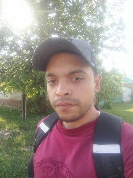  38893736  , 27 ,    