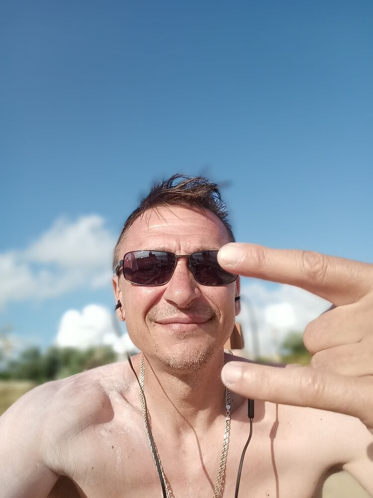  28239726  Rafi, 49 ,    Ashqelon