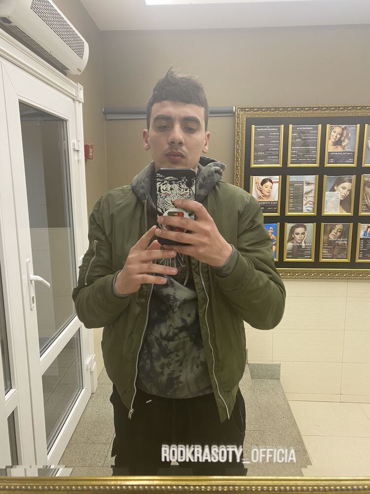  35789296  Alan, 27 ,    Sangin