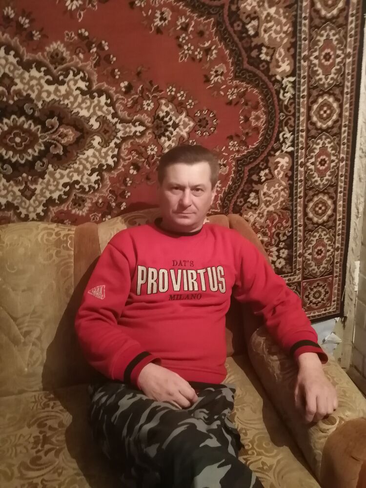  24967916  , 52 ,    