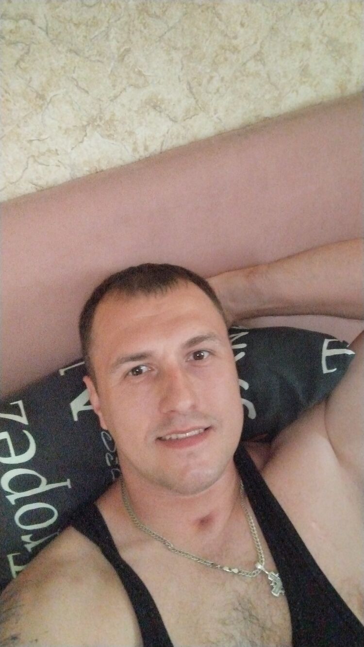  44293946  , 36 ,     