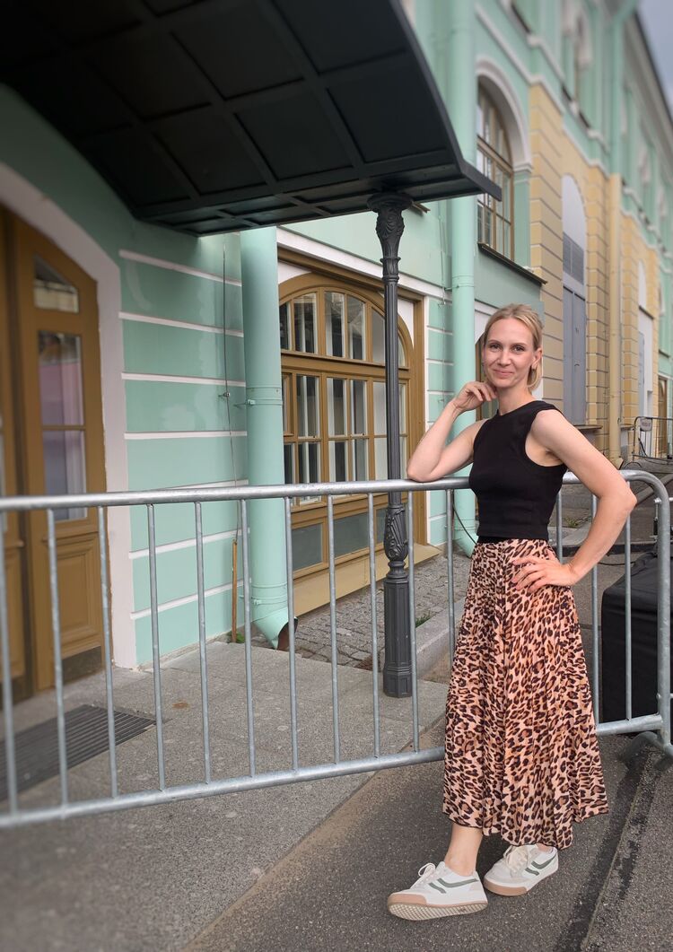  36666016  , 44 ,    -