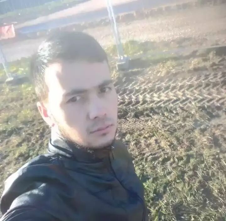  ,   Umar, 25 ,   ,   