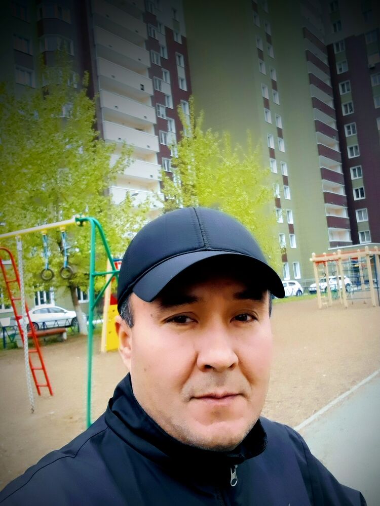  42906446  Merdan, 40 ,    