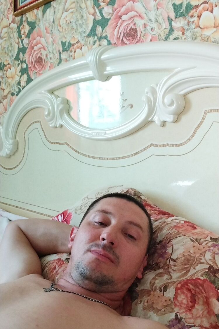  ,   Dima, 37 ,   ,   