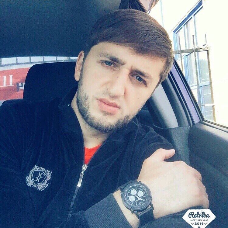  33146726  Ali, 35 ,    