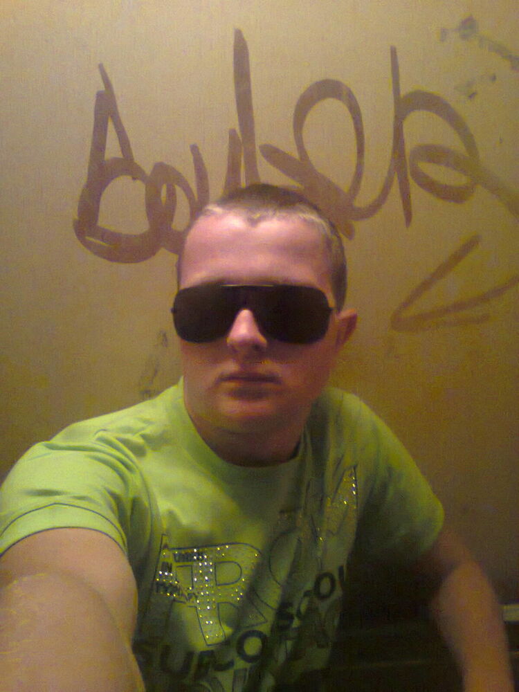 4907986  , 32 ,    