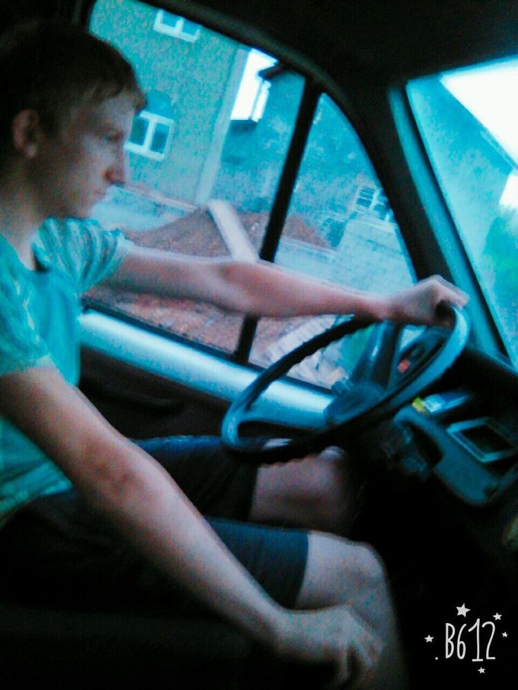  15428476  Dean, 24 ,    