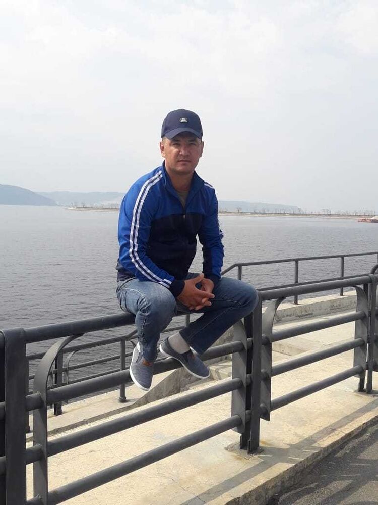 16094766  JAXONGIR, 40 ,    