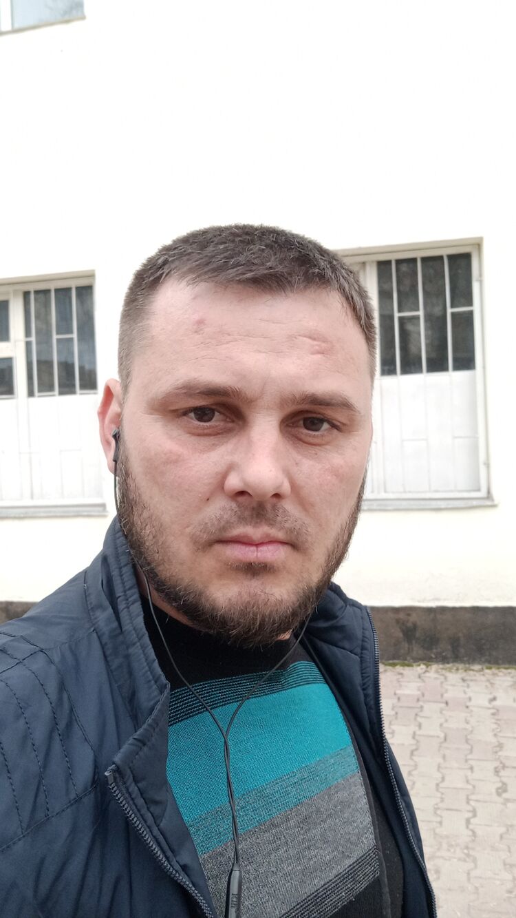  33889666  , 39 ,    
