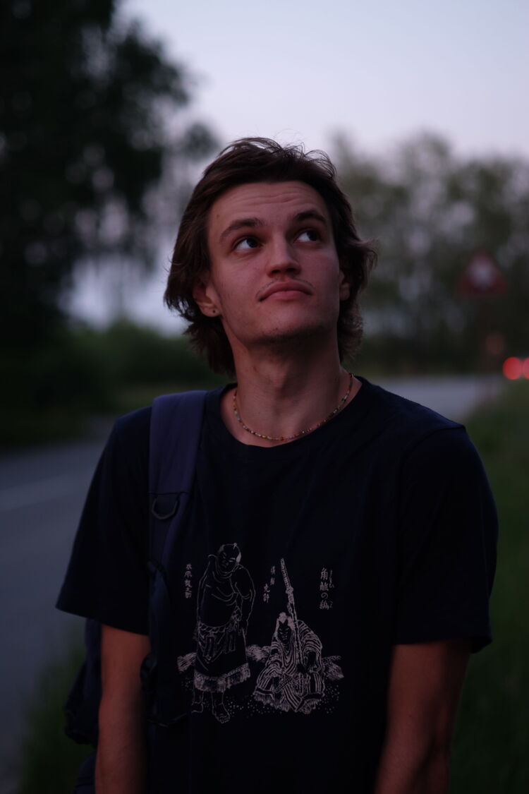  Goddard,   Vsevolod, 25 ,   ,   