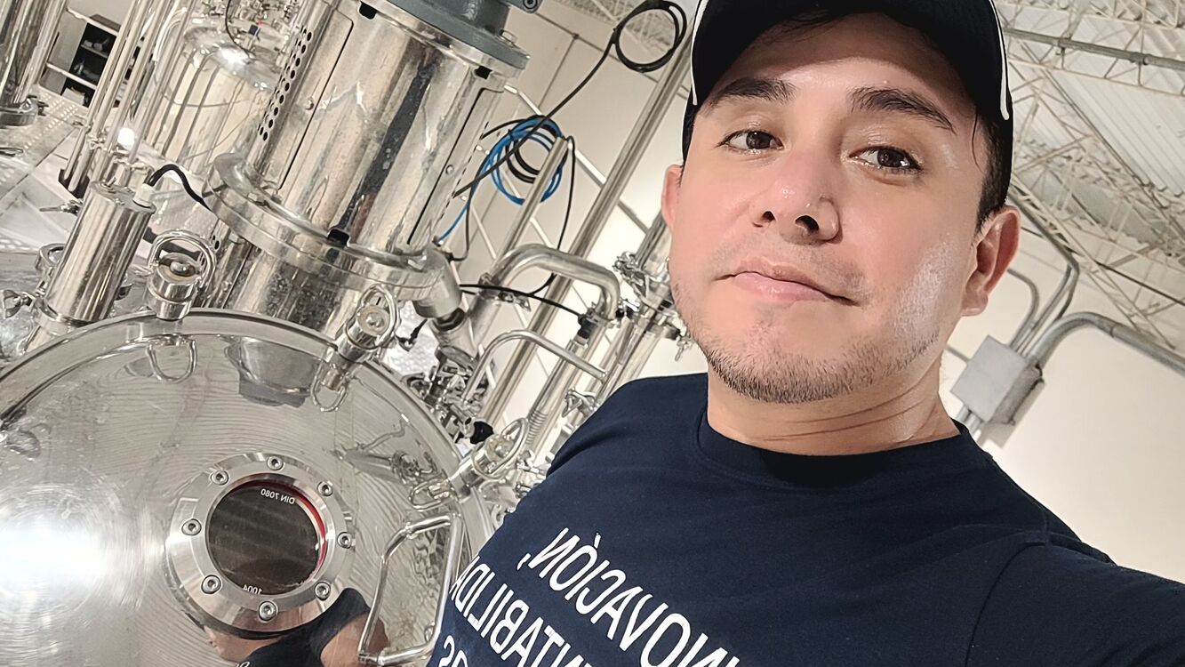  51658356  Romer, 30 ,    ----