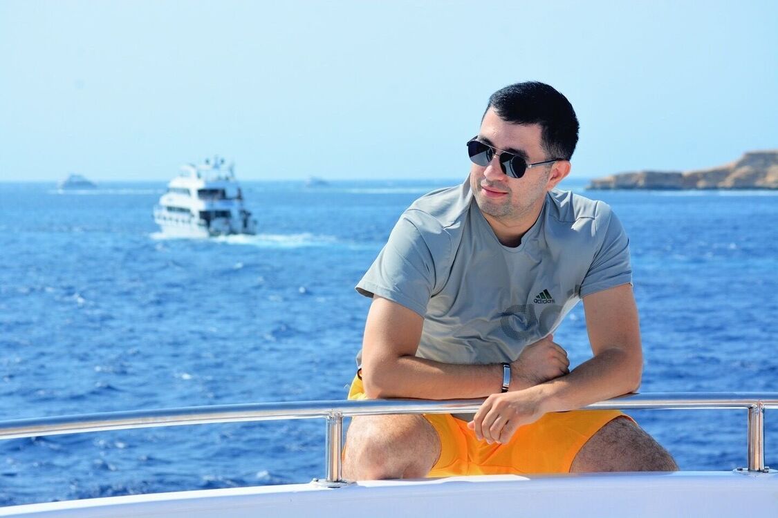  54067056  Koma, 31 ,    