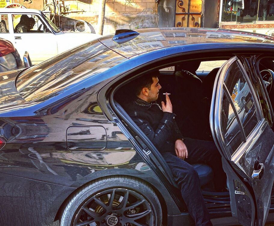  38625796  Fikret, 30 ,    