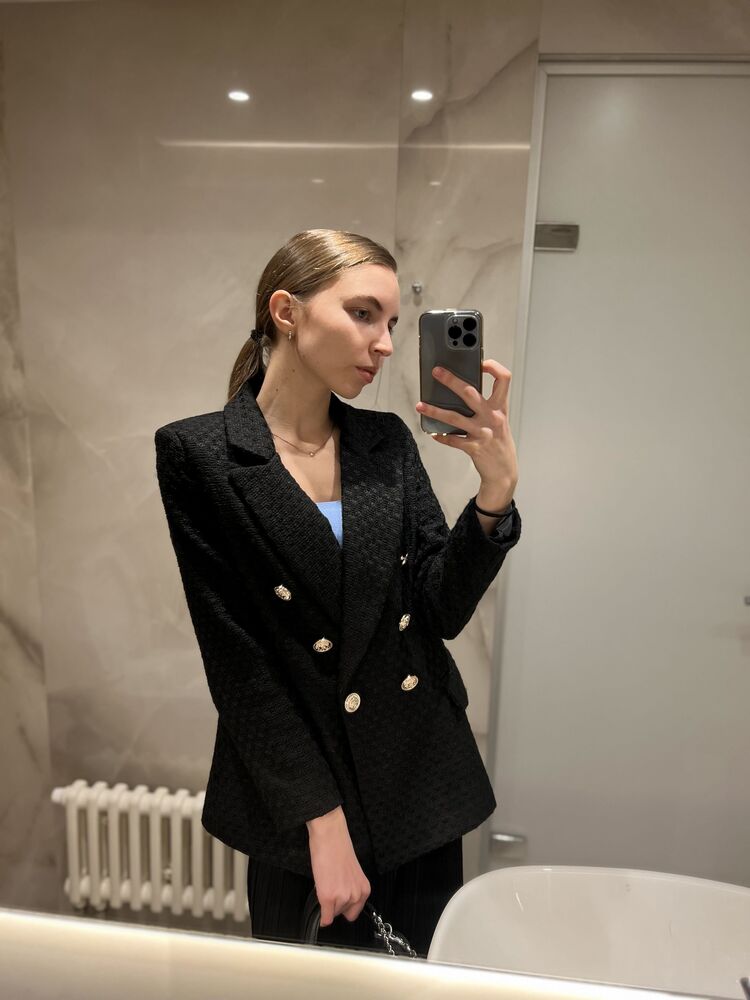 ���� 35958806 ������� �����, 27 ���, ���� ���������� � �����-����������