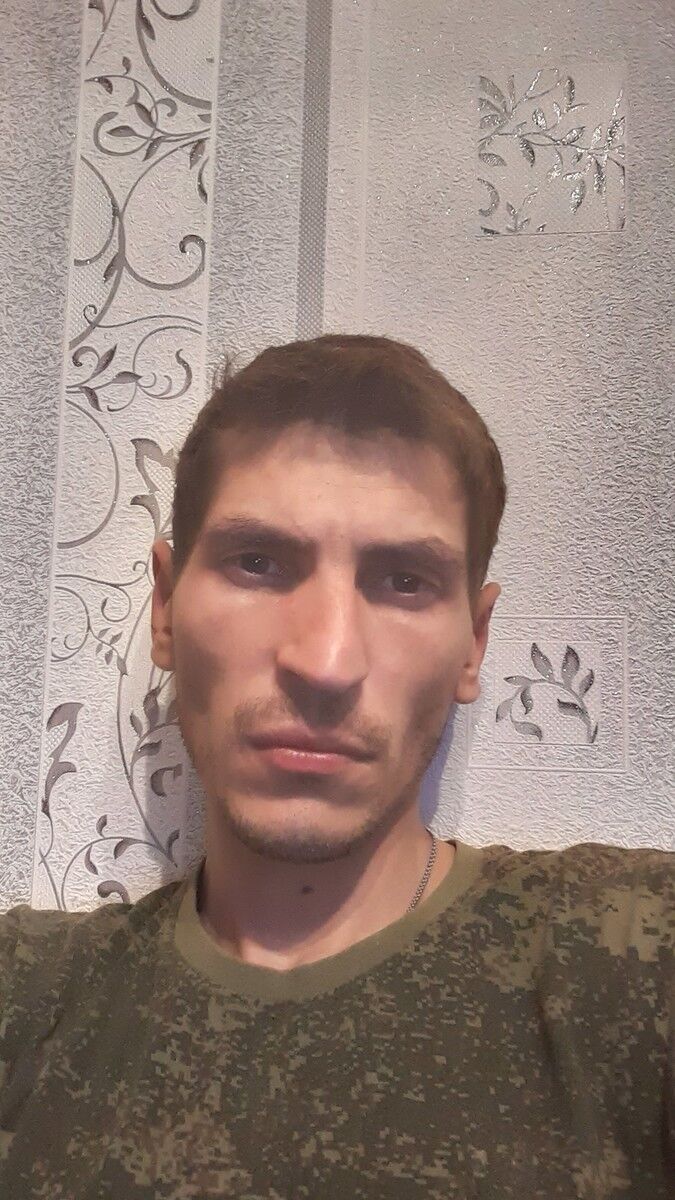  18005686  , 36 ,    