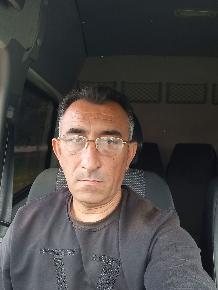  39790676  , 52 ,    