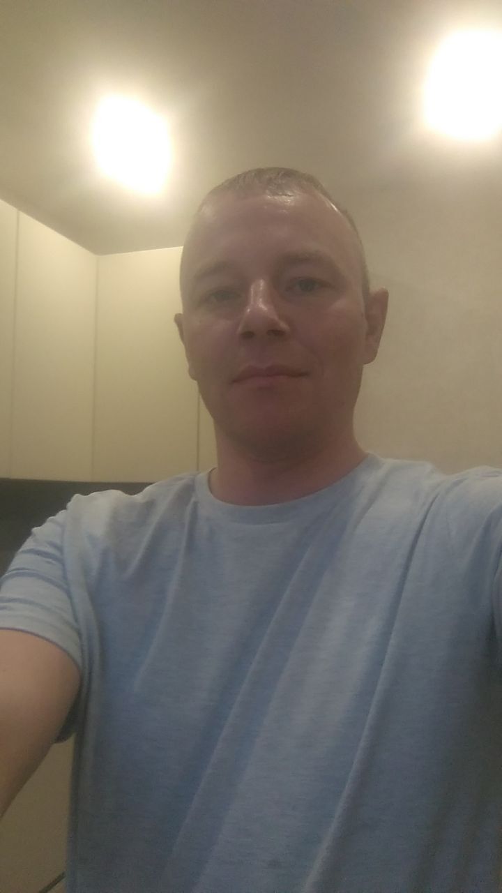  39055626  Evgeniy, 46 ,    